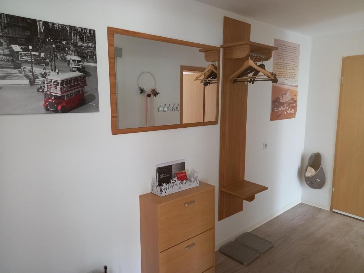 Familienfreundliche Ferienwohnung Erzgebirge Шнеберг Экстерьер фото