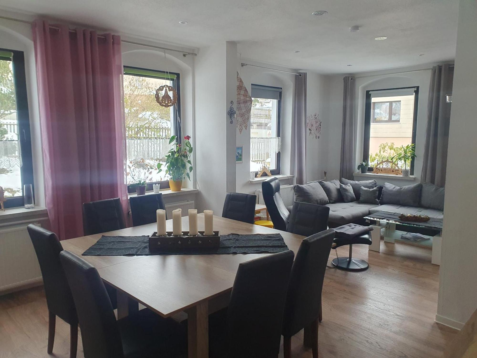Familienfreundliche Ferienwohnung Erzgebirge Шнеберг Экстерьер фото